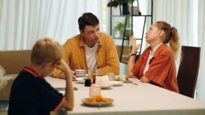 How Nutrition Therapy for Children Supports Healthy Eating Habits and Comfort at Mealtimes