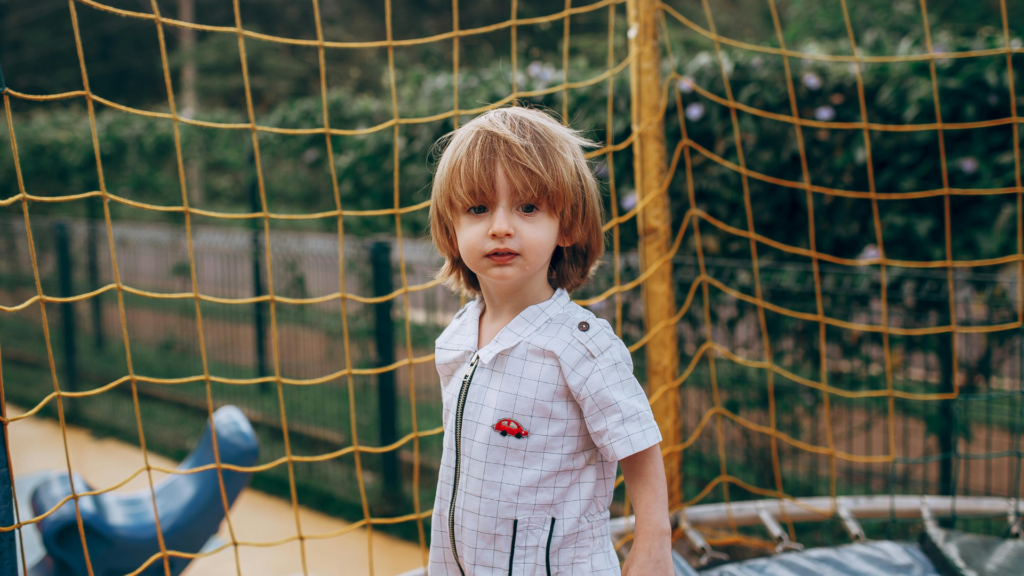 Early Signs of Communication Delays Parents Often Miss